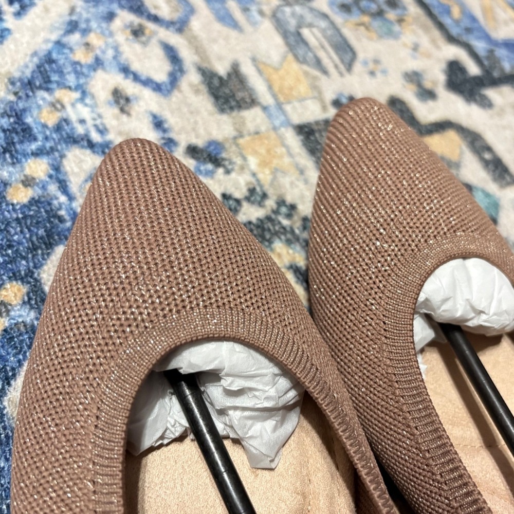 NWT Old Navy Textured Knit Pointy Toe Ballet Flats in Cocoa Fawn Metallic Size 8 - Picture 5 of 13
